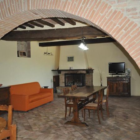 Farm Stay Il Carro Del Colle Colvalenza Exterior foto
