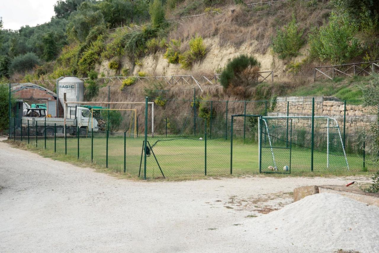 Farm Stay Il Carro Del Colle Colvalenza Exterior foto